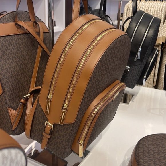 Michael Kors Jaycee Large Zip Pocket Backpack Brown - Picture 7 of 16